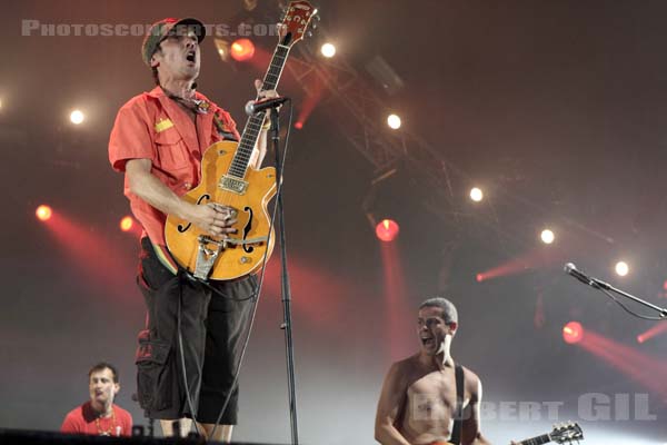 MANU CHAO - 2009-06-28 - PARIS - Hippodrome de Longchamp - José-Manuel Thomas Arthur Chao Ortega